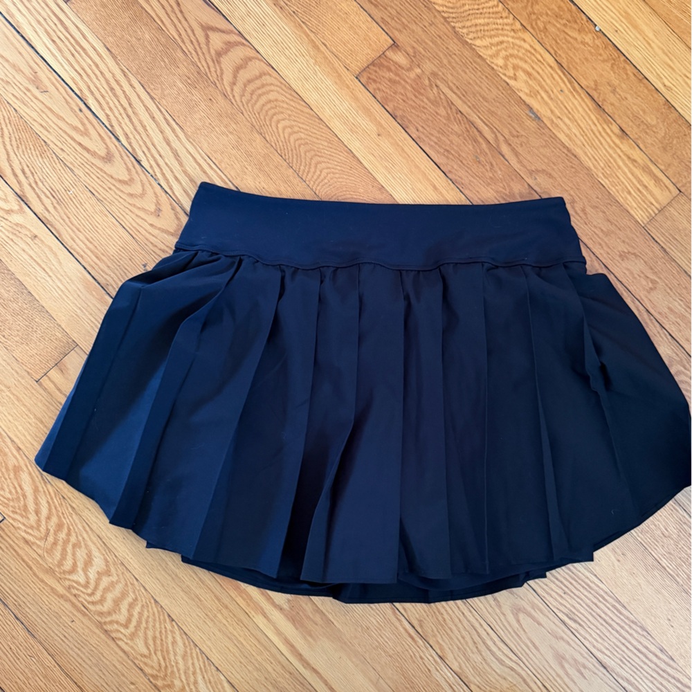 Old Navy Black Pleated Skort / Tennis Skirt StretchTech - L